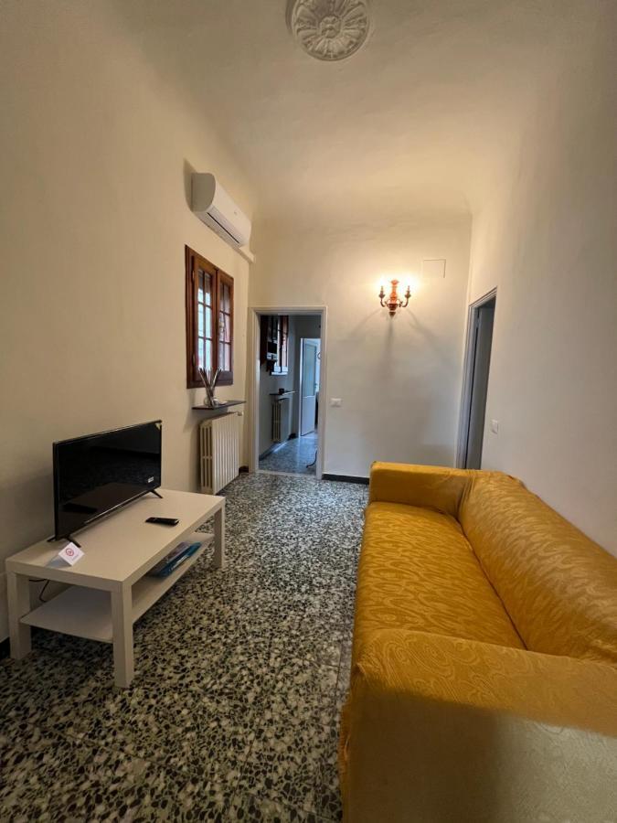 Apartment Dalla Mirella Florencia Exterior foto